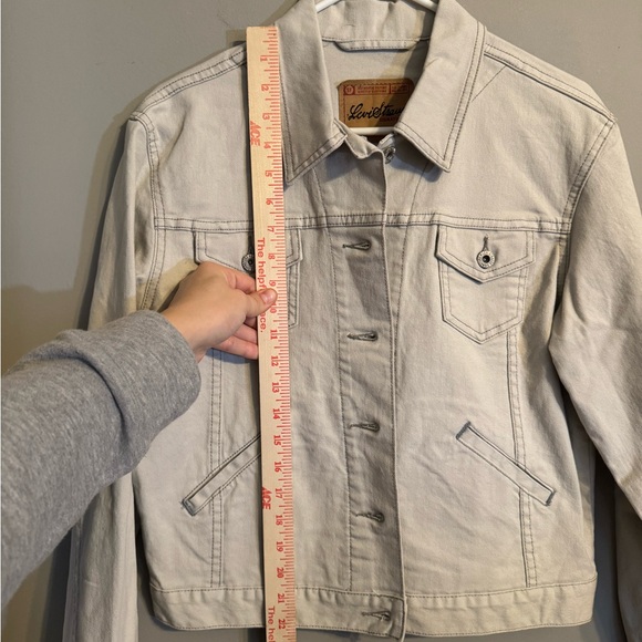 Levi's Women’s Like-New Cream Jean Denim Jacket - Picture 5 of 8